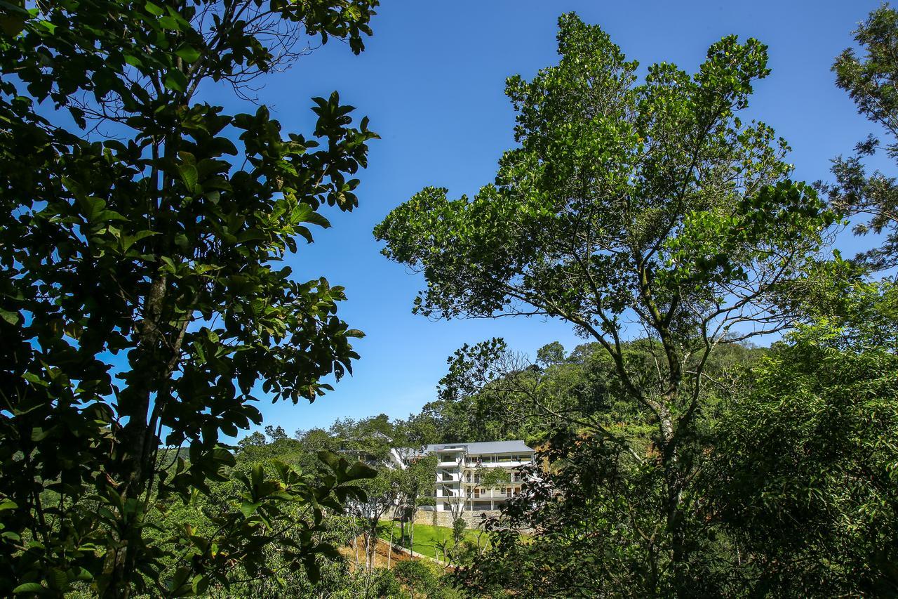 Hostess Thekkady Exterior foto