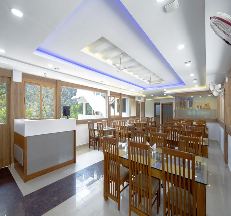 Hostess Thekkady Exterior foto
