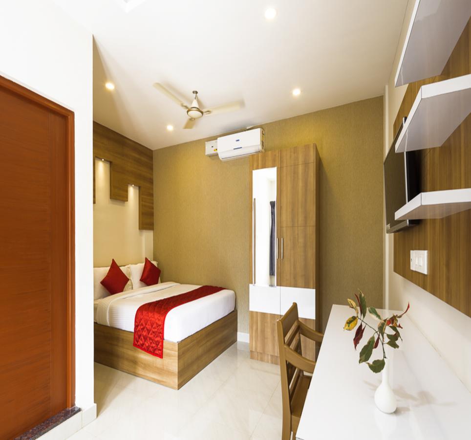 Hostess Thekkady Exterior foto