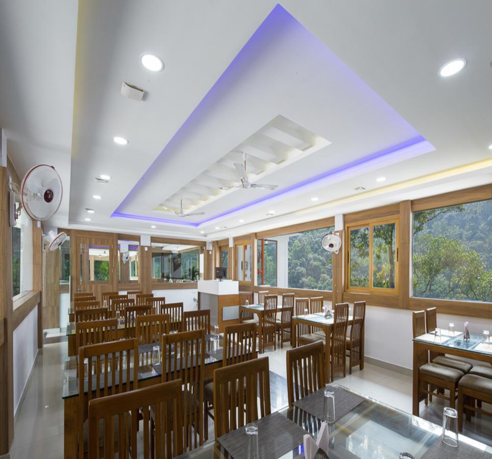 Hostess Thekkady Exterior foto