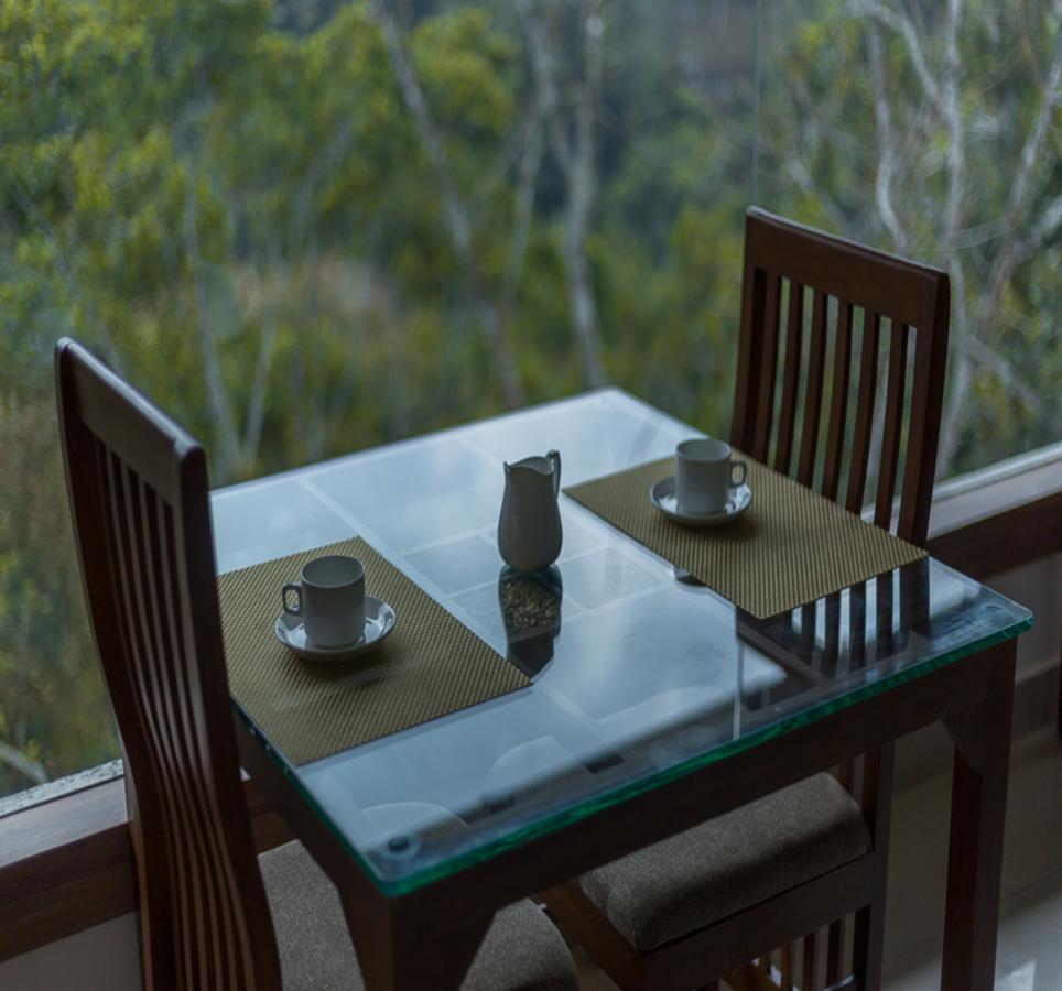 Hostess Thekkady Exterior foto